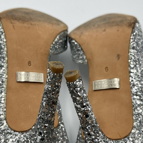 Badgley Mischka Glitter Daisy II Heels Women’s Size 6 Silver Wedding Stiletto Pu - Picture 9 of 11